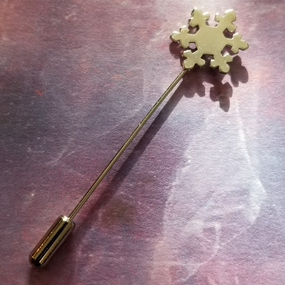 Relisted - Vintage snowflake stick pin silver tone holiday - Picture 3 of 8